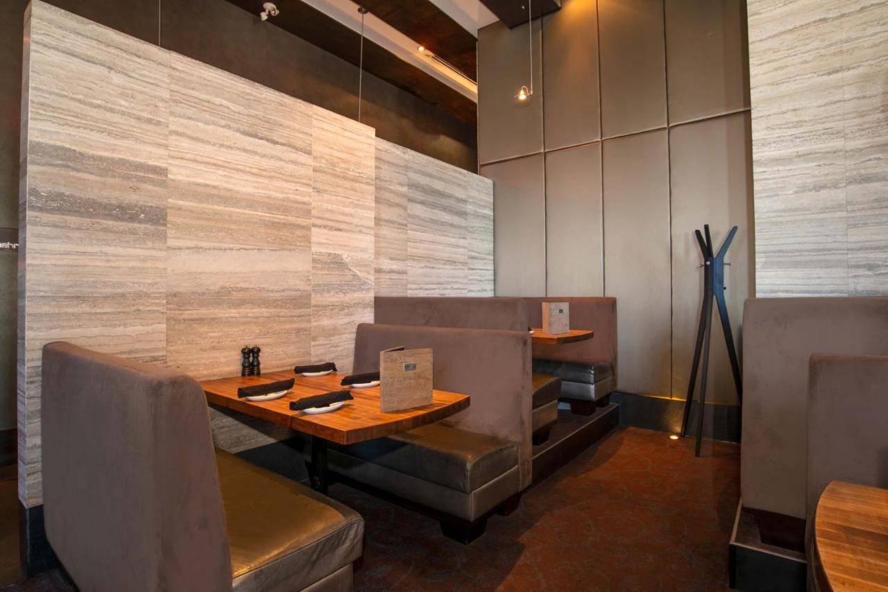 Sandman Hotel & Suites Winnipeg Airport Exterior foto