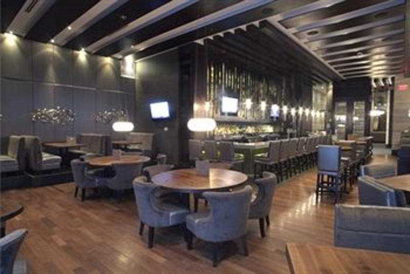 Sandman Hotel & Suites Winnipeg Airport Exterior foto
